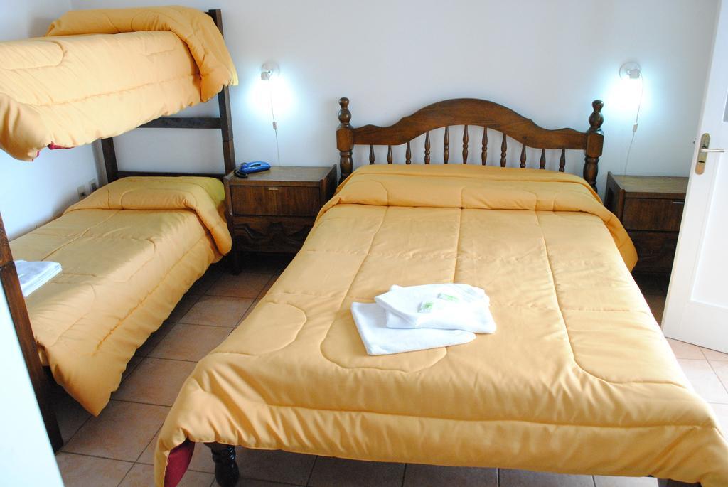 Hotel Romi Colonia del Sacramento Room photo